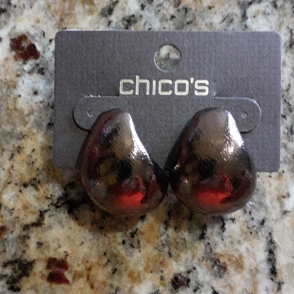Chico’s metal post earrings